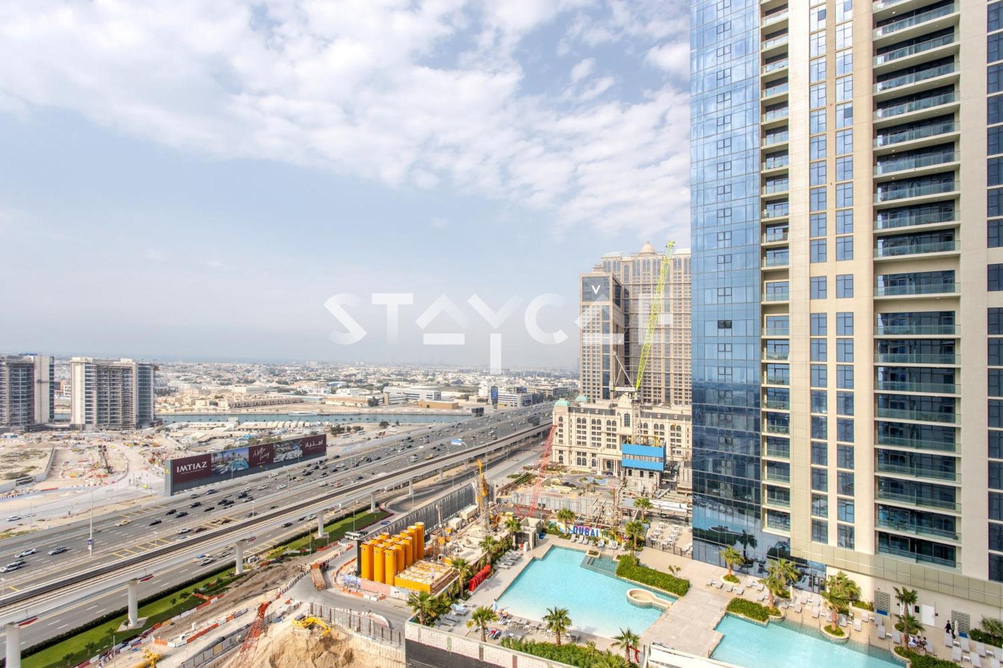 Aykon Staycae Homes, Business Bay, Sheikh Zayed Road * Dubái