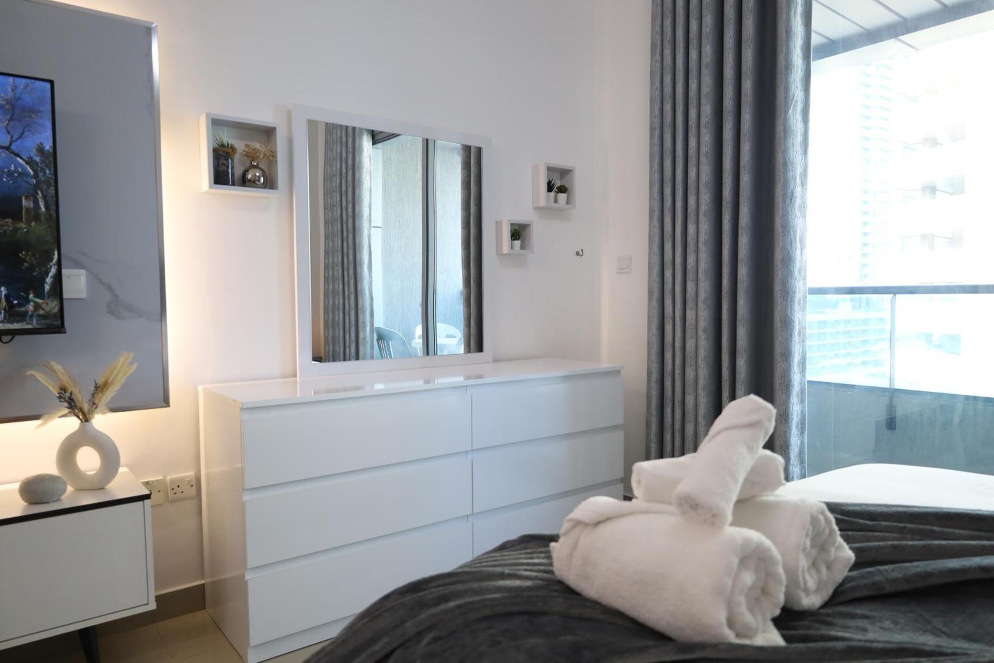 Apartment Elegant - Marina - 5 Mins From Jbr & The Walk Dubai
