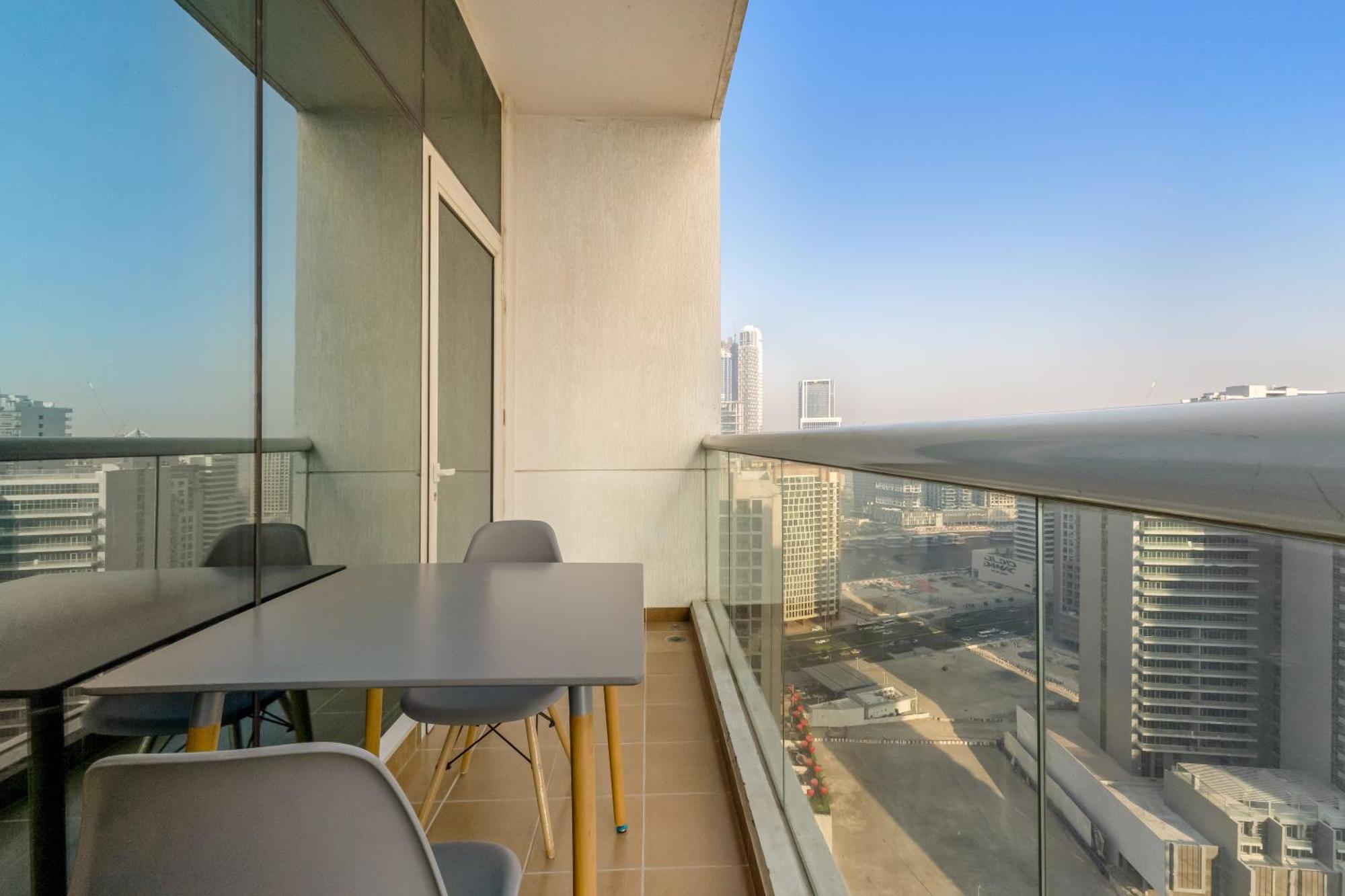 Apartamento Burj Al Nujoom Downtown, Mall & Burj Khalifa *