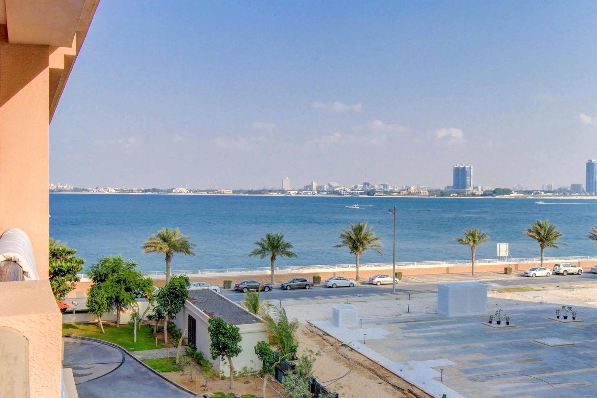 Luxe Getaways Royal Amwaj Palm Jumeirah *