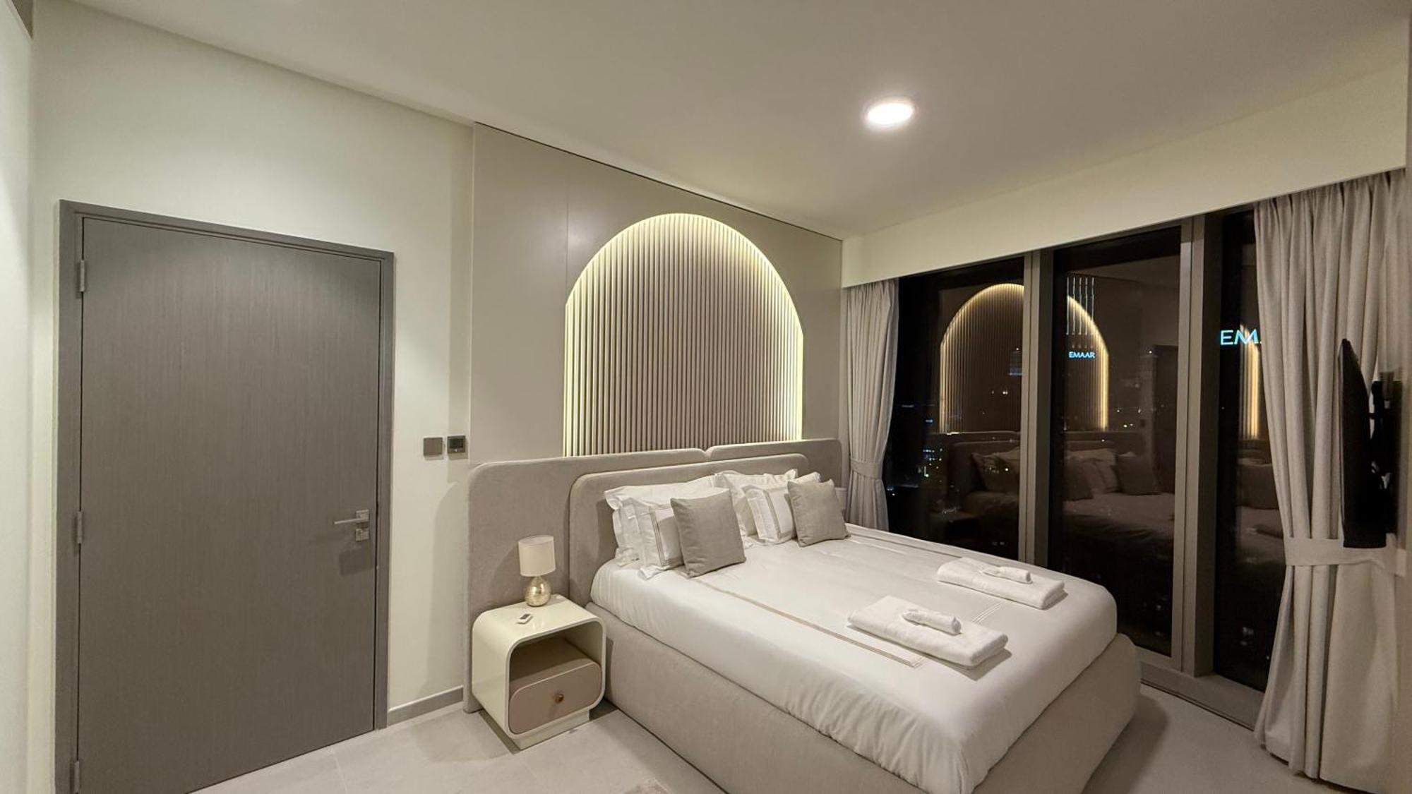Modern 1br - Jvc - Wifi - Pool - Gym Apartment *