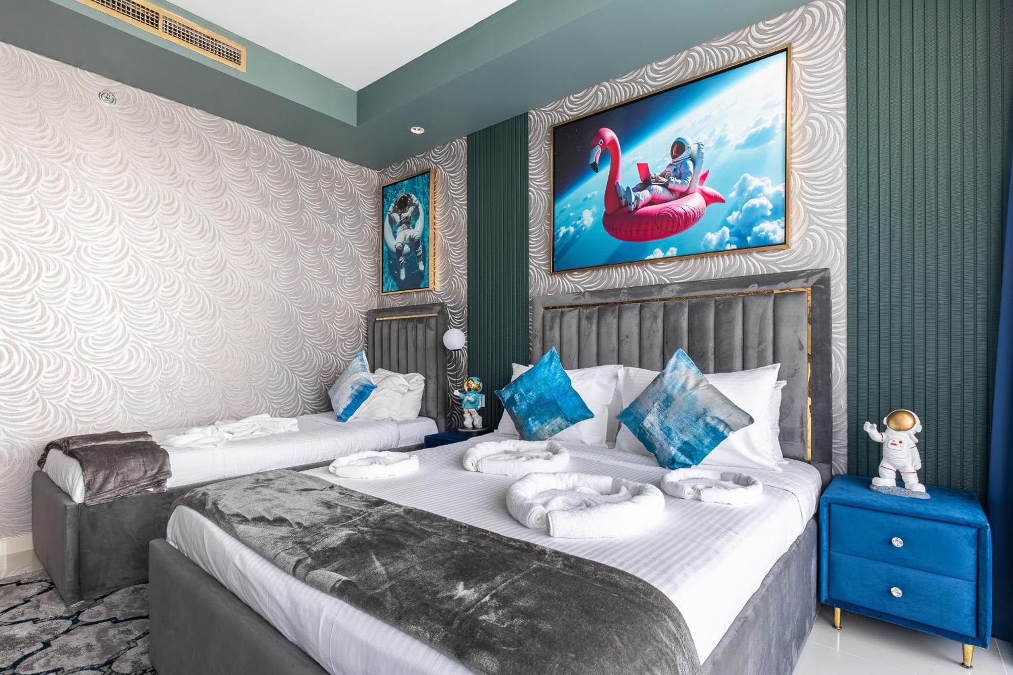 Full Burj Khalifa View Lux 2bedroom With Rooftop Pool Location In Paramount Midtown