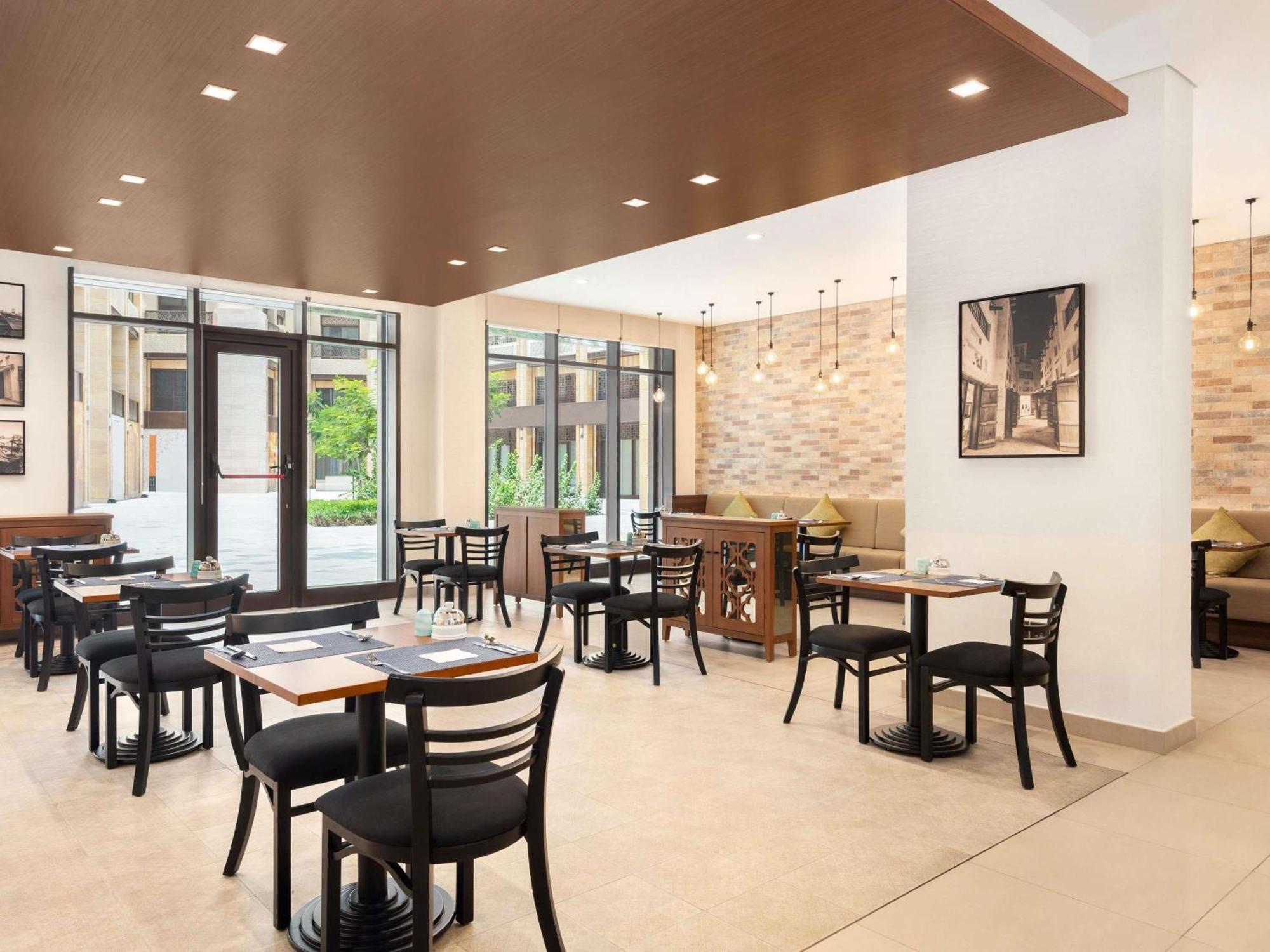 Ibis Styles Gold District Hotel