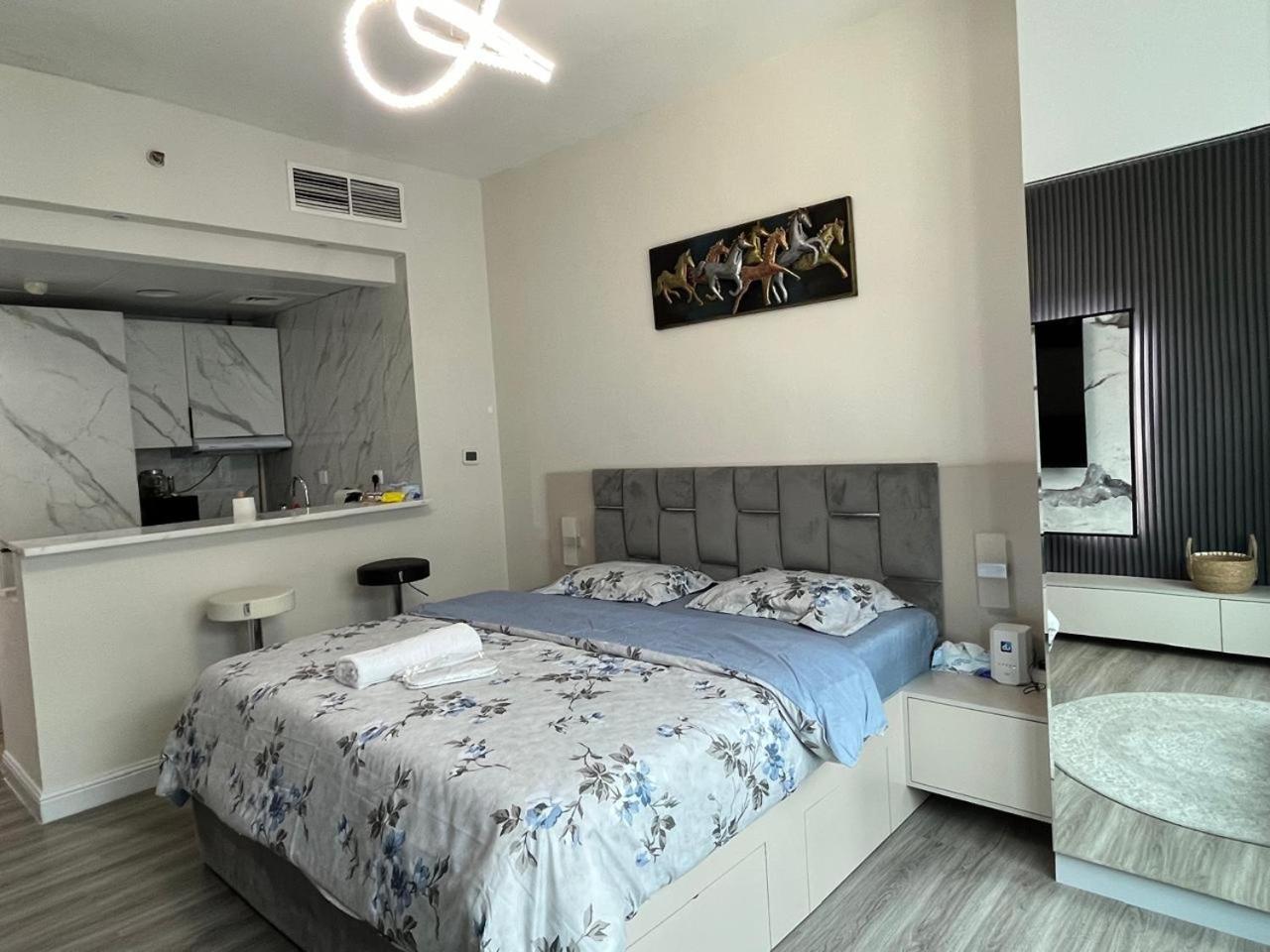 Marina Grand Metro Apartemen