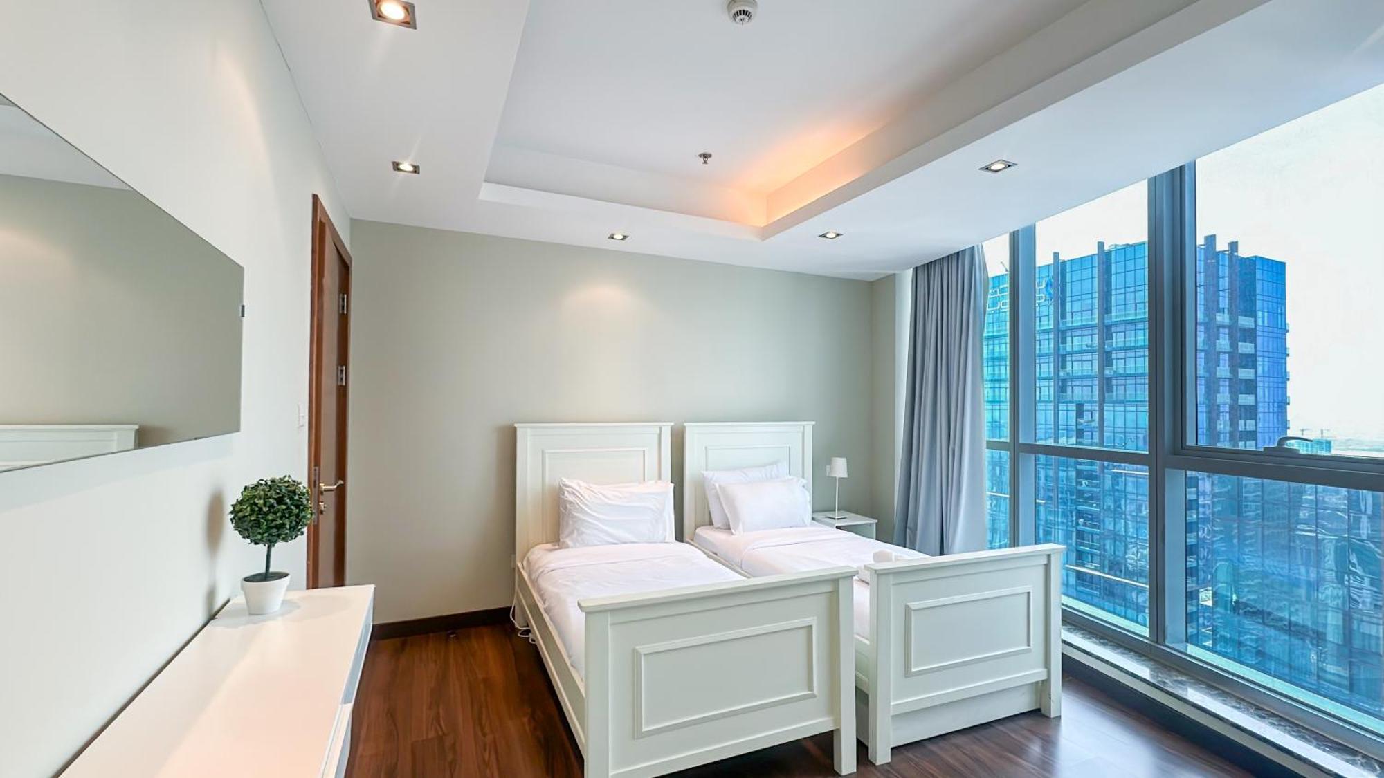 Luton - The Marina Torch - Sea View - 64ab07 Apartamento