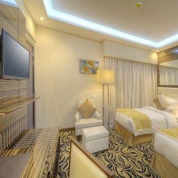 Orchid Vue Hotel 4*