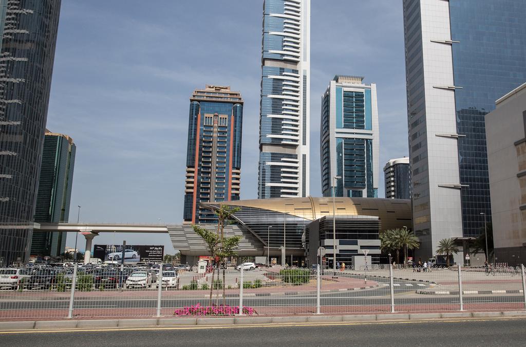 One Perfect - Park Tower * Dubai