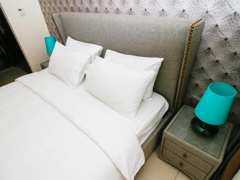 Rh- Skyview Tower, Marina, 1br With Large Terrace Lägenhet Dubai