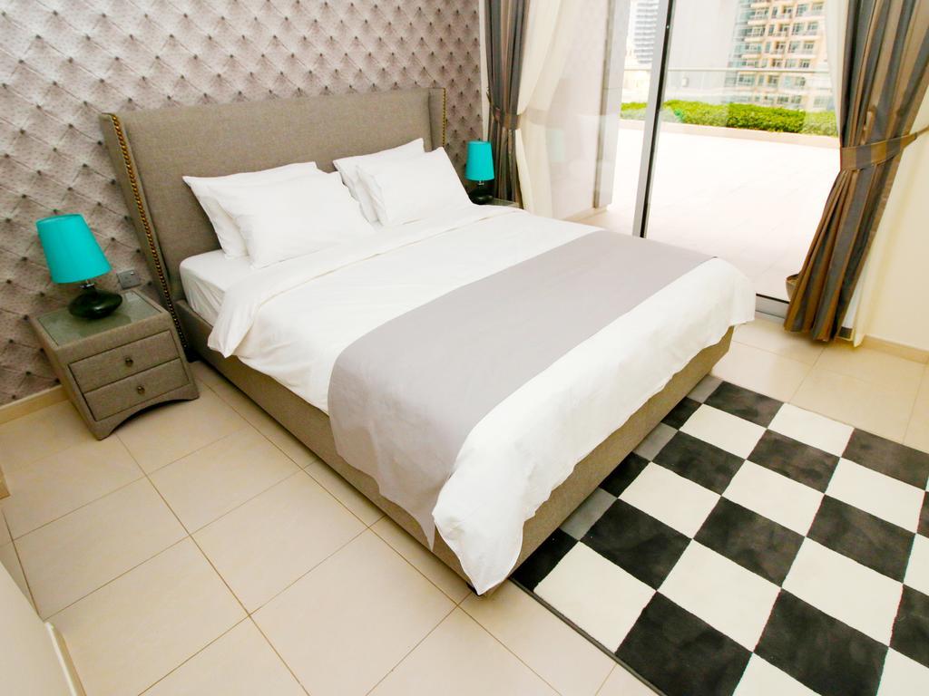 Rh- Skyview Tower, Marina, 1br With Large Terrace Dubai