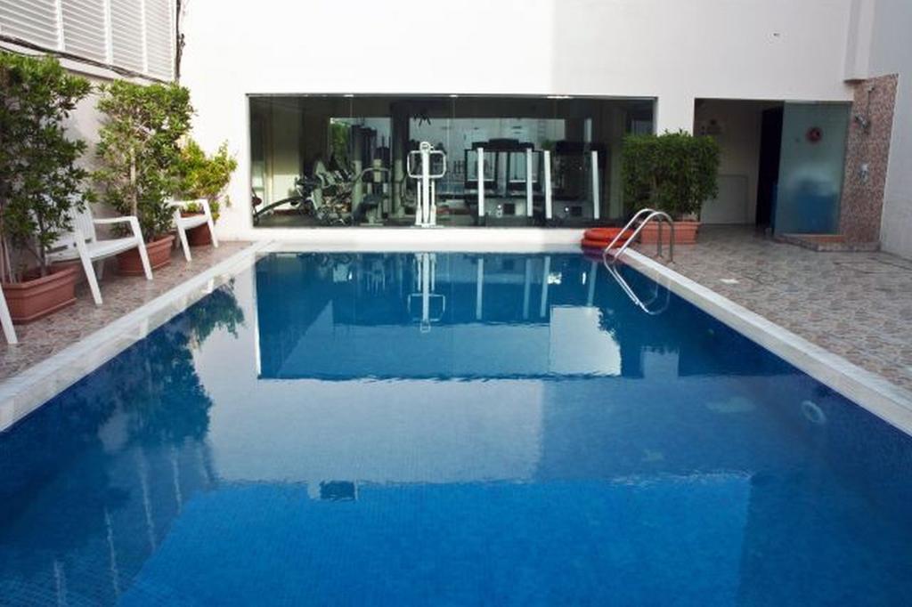 Regent Beach Resort 2*