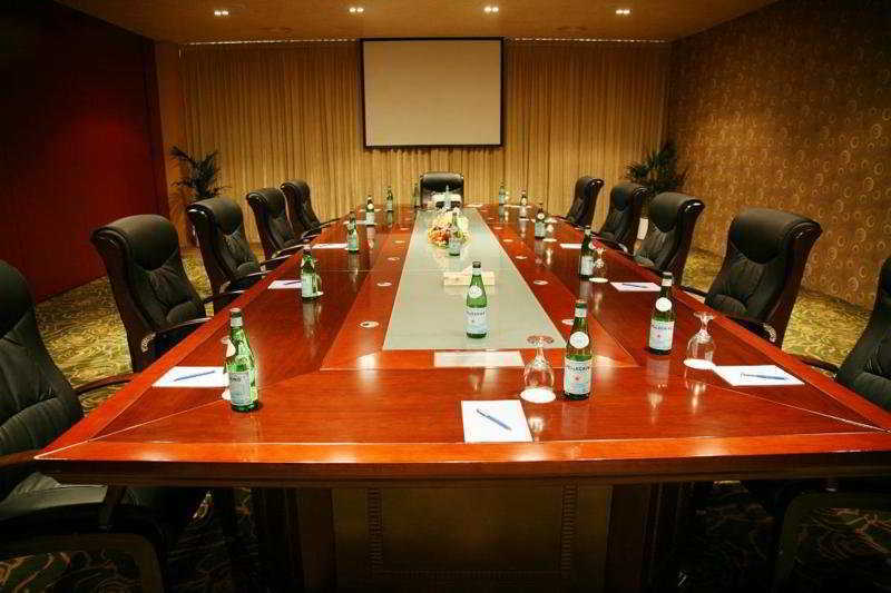 Staybridge Internet By Ihg 4* Dubai