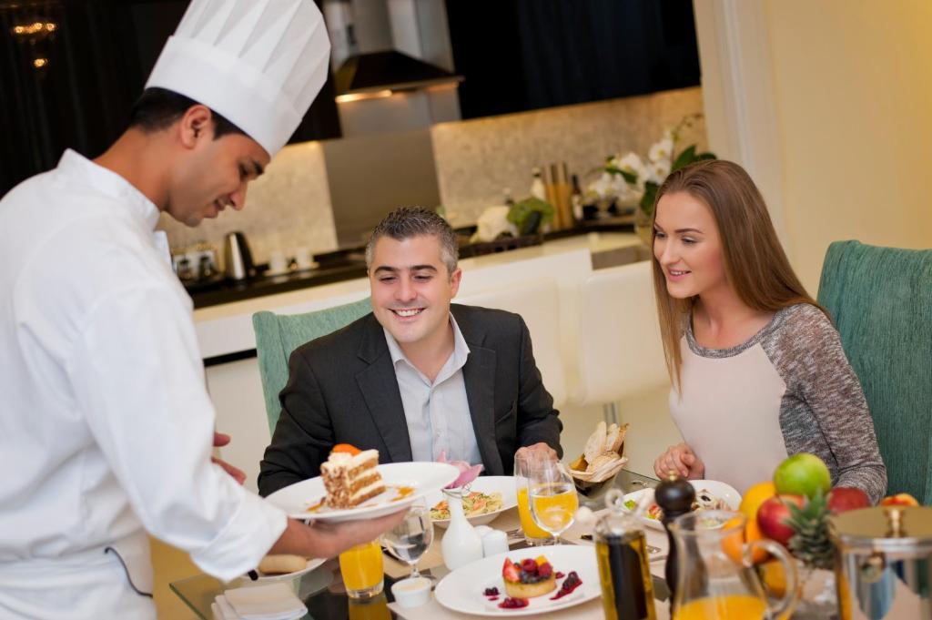 Hotel de apartamente Damac Maison Mall Street 5*
