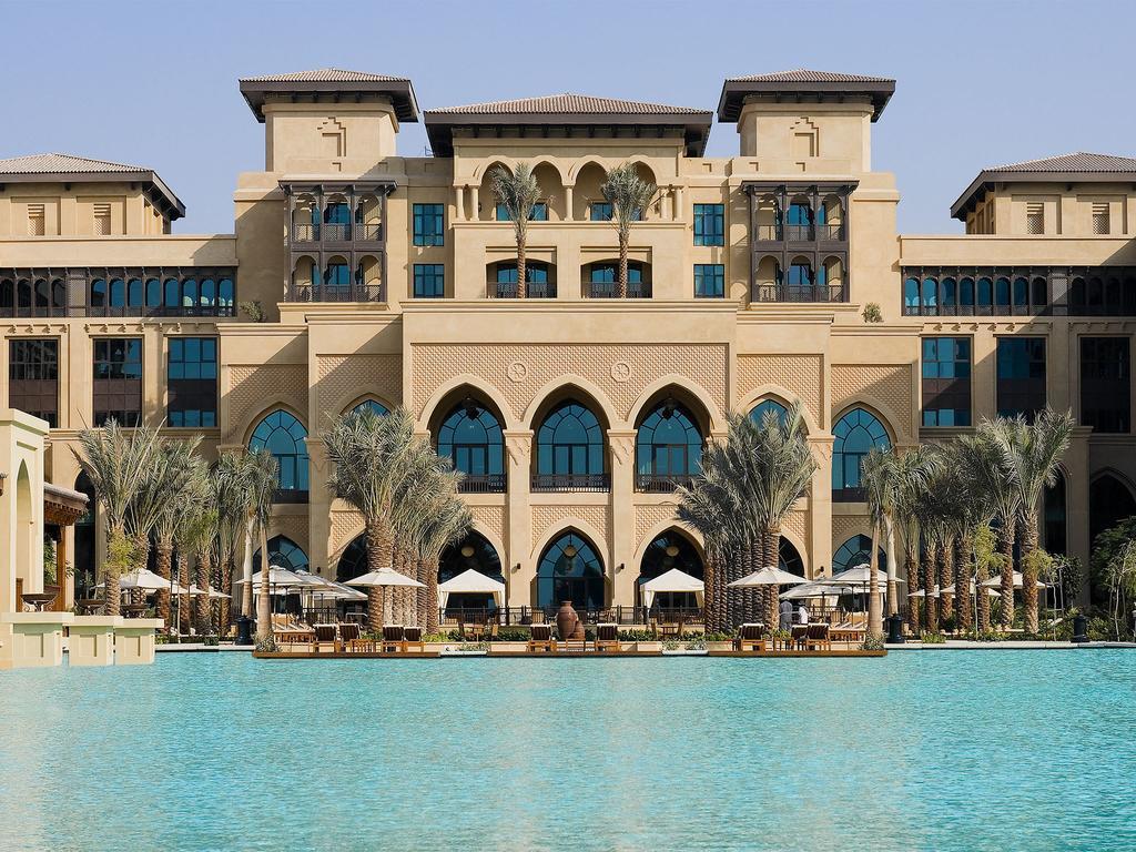 Hotel Address Mall Dubai