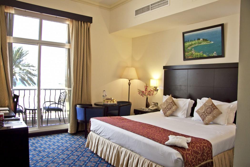 Regent Beach 2*