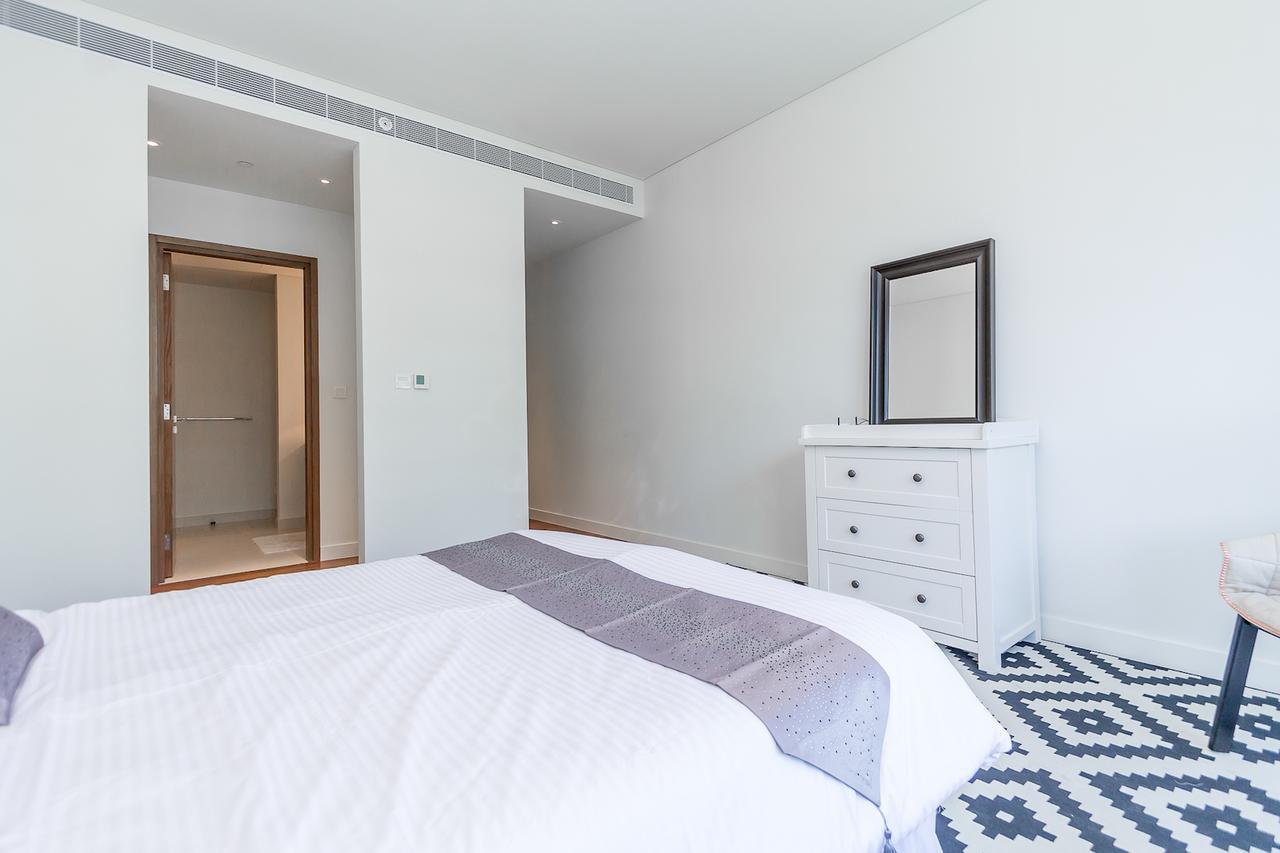 Apartment Dhh - 3 Beds 2nd Floor City Walk Building 10 *
