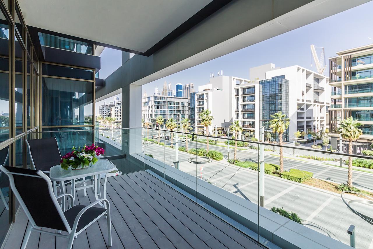 Dhh - 3 Beds 2nd Floor City Walk Building 10 Apartment