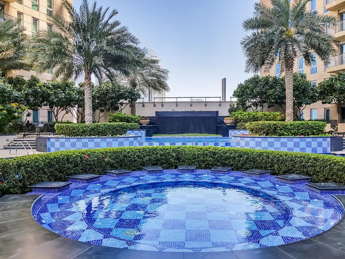 Standpoint In Downtown By Deluxe Homes