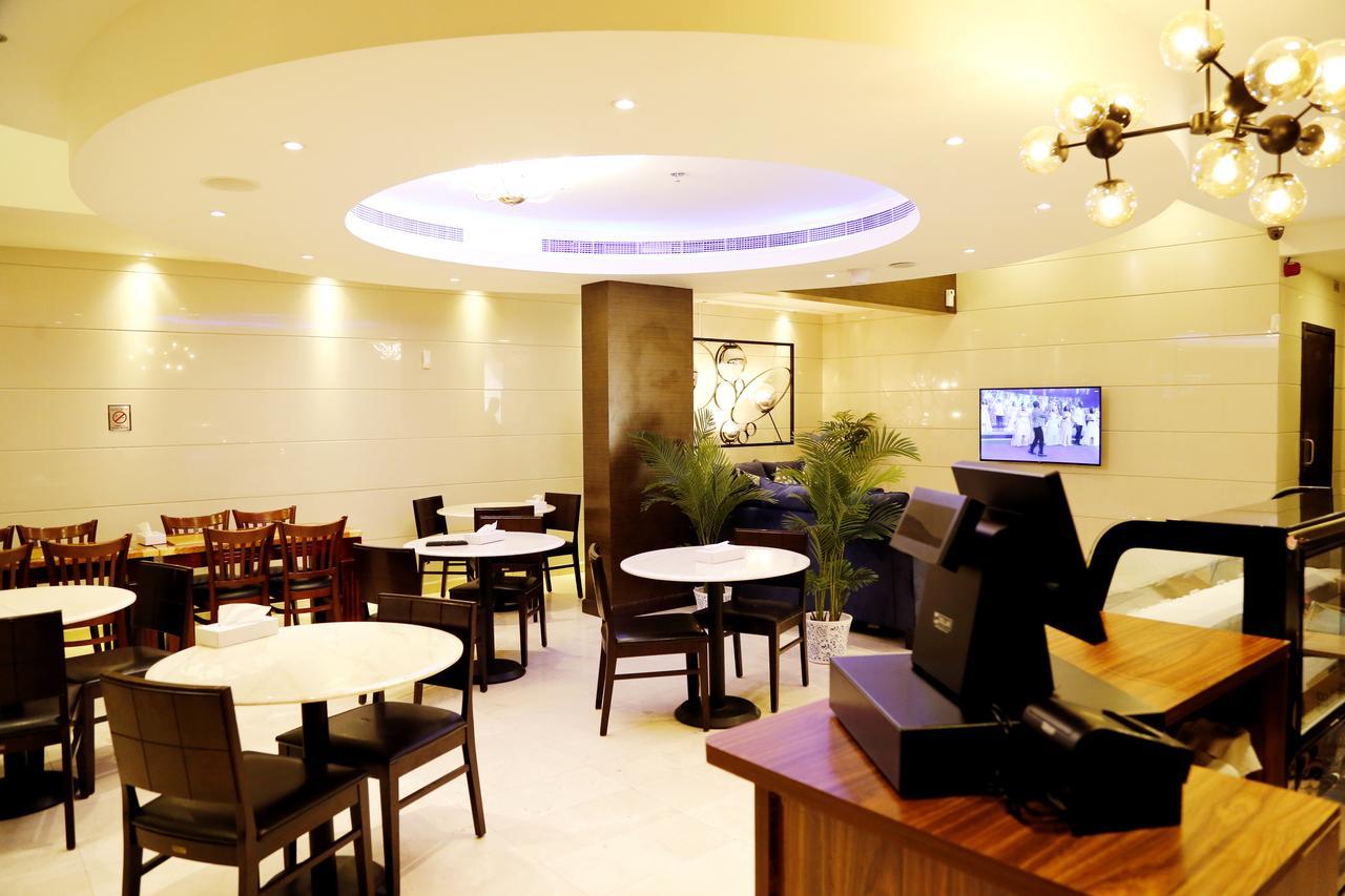 Grand Square Hotell