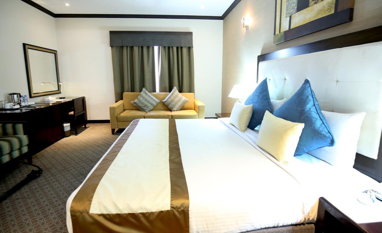 London Crown 3* Dubaï