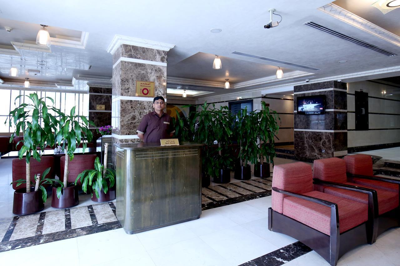 Hotel London Crown