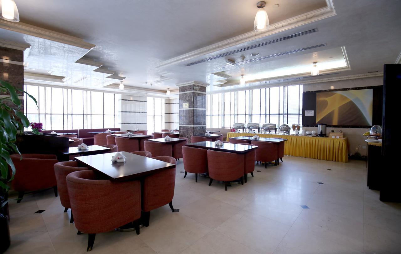 Hotel London Crown