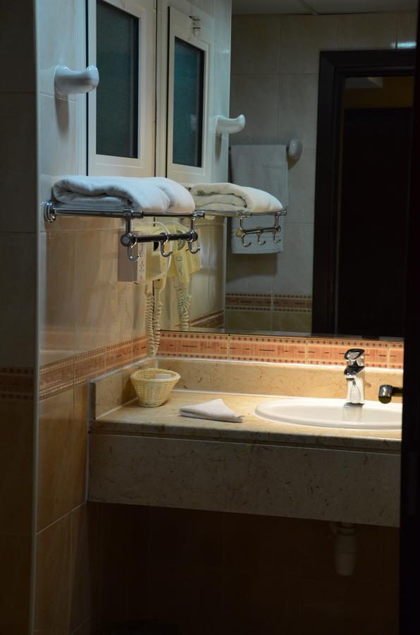 Ewan Hotel 2*
