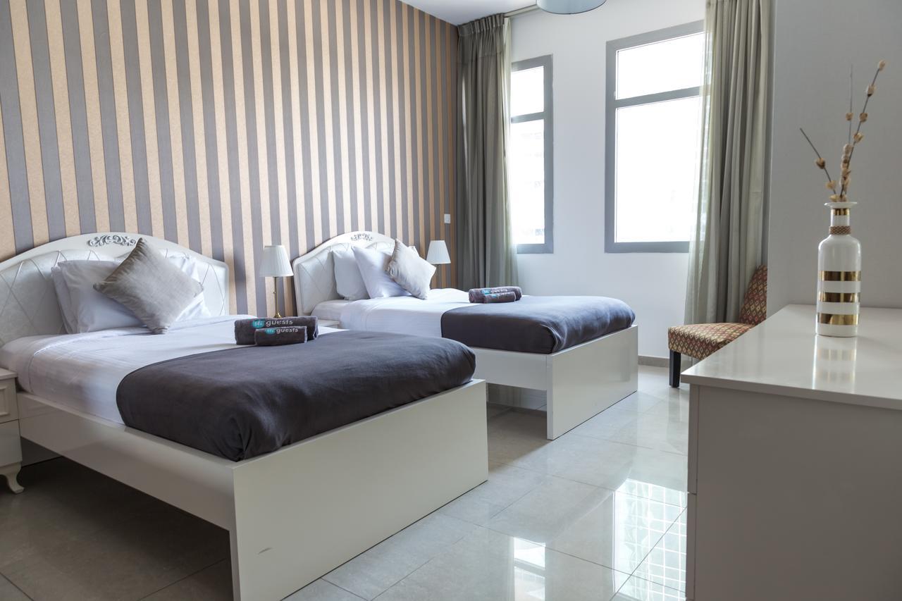 Higuests - Marina Wharf * Dubaï
