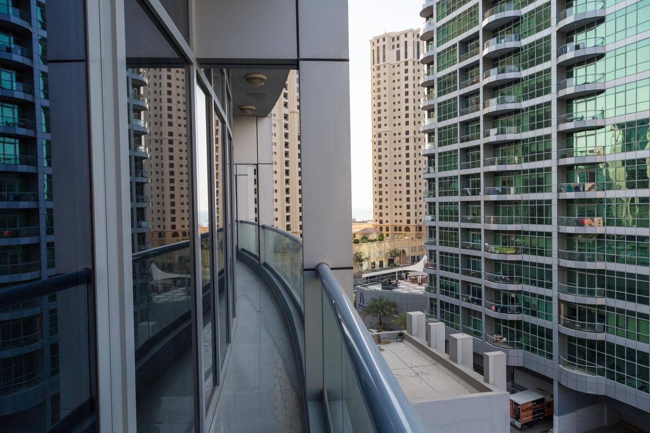 Higuests - Marina Wharf Dubaï