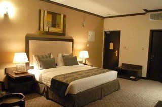 Hotel London Crown 3*