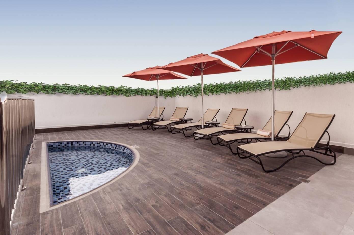 Mena Plaza Albarsha Hotel