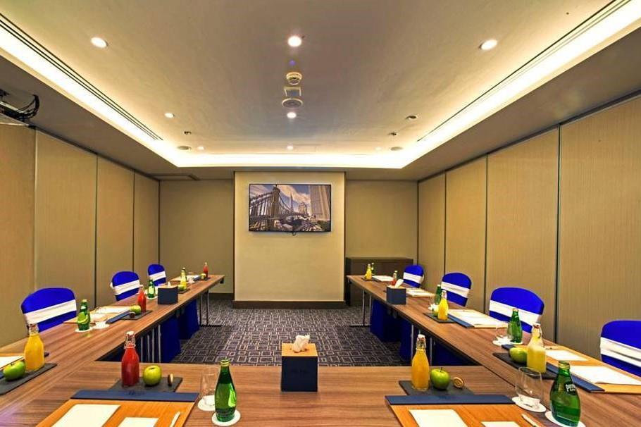 Mena Plaza Albarsha 4* Dubái