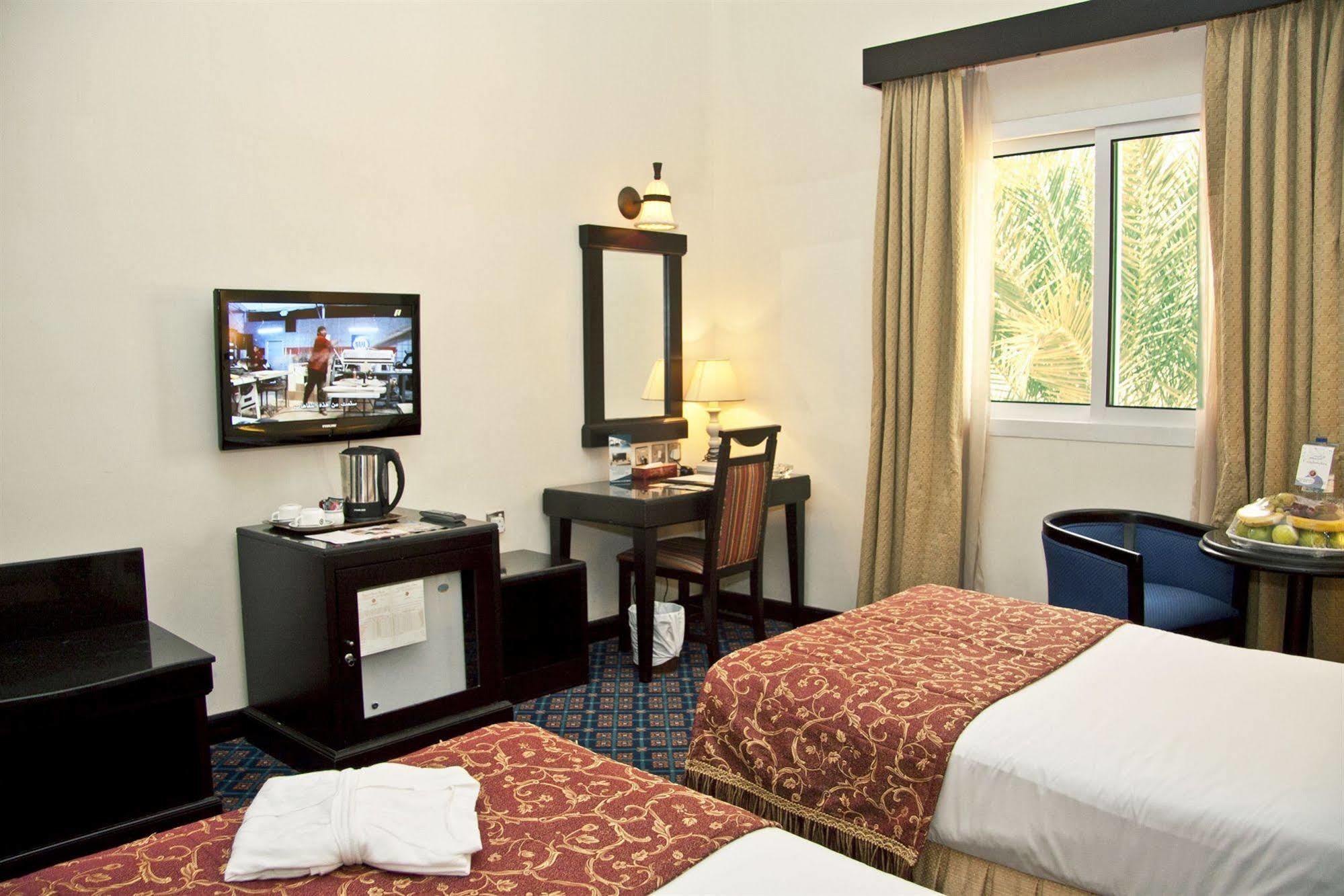 Regent Beach 2*