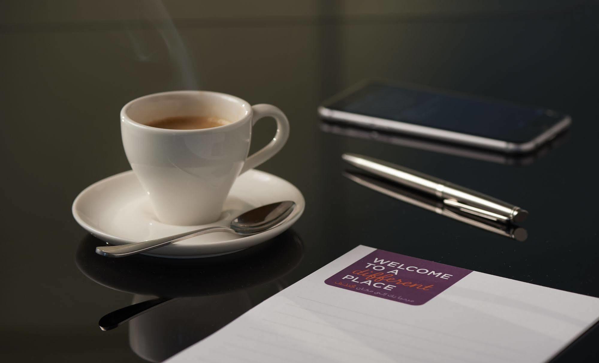 Hotel Hyatt Place Baniyas Square Dubái
