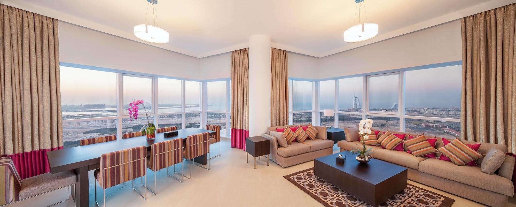 Adagio Premium Al Barsha Apartahotel 4*