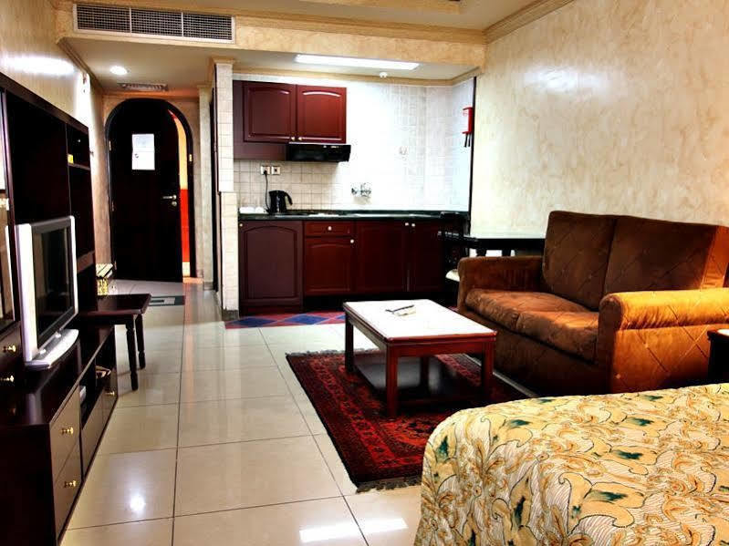 Oyo 124 Oriental Palace Apts 3* Dubai