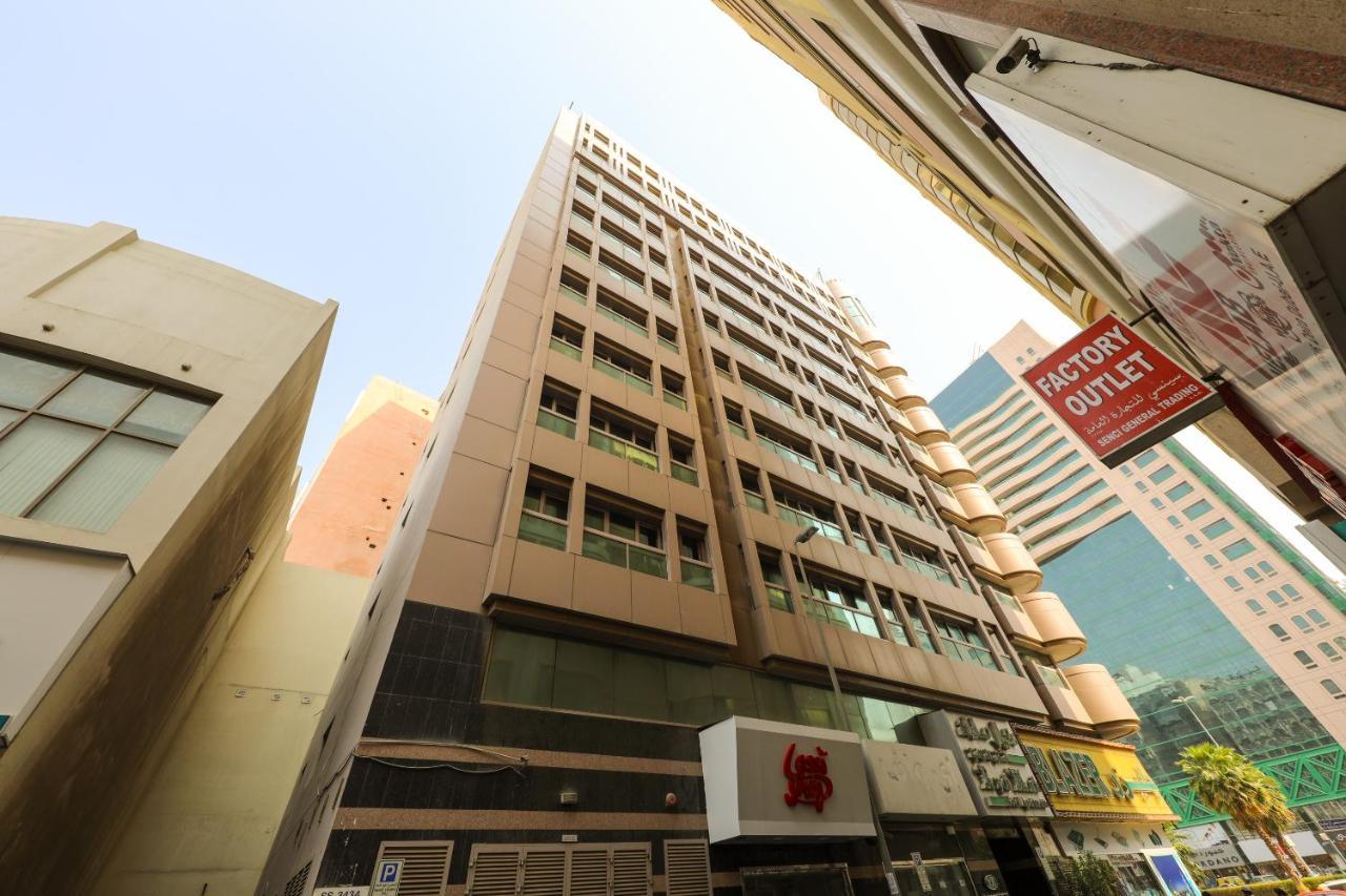 Apart-hotel Oyo 123 Royal 2*