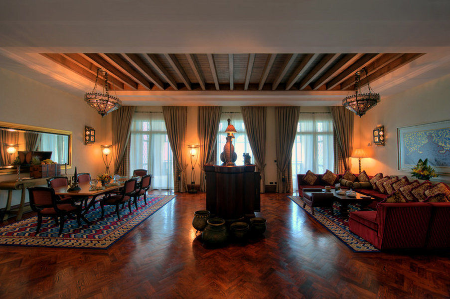 Complex Jumeirah Mina Al Salam