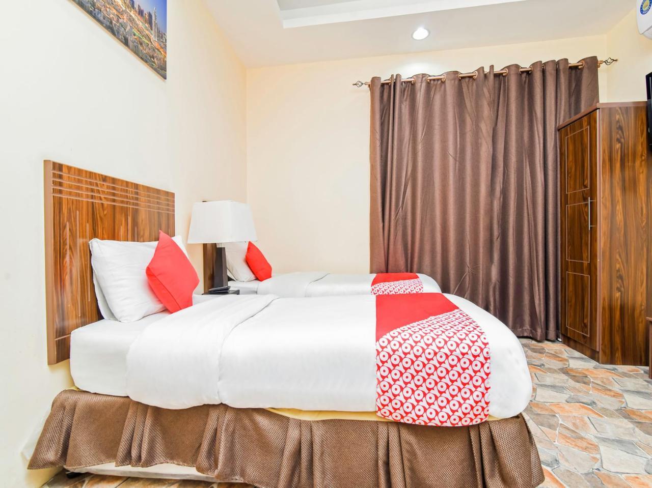 Hotel Oyo 153 Odessa