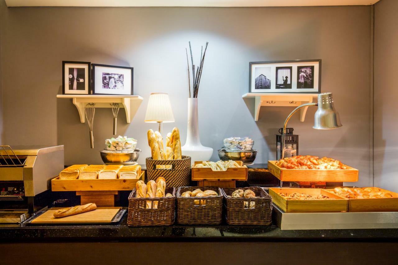 Hotel Novotel Deira Centre 4*