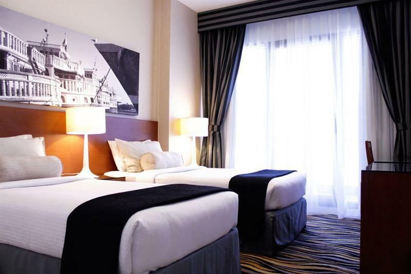 Golden Sands 10 Hotel Dubai
