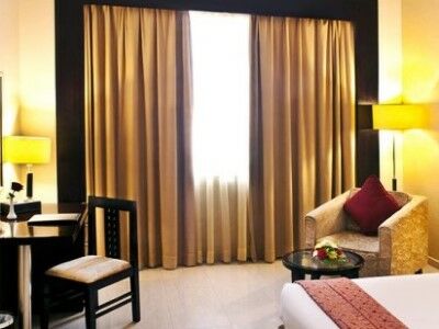 Landmark Riqqa Hotel