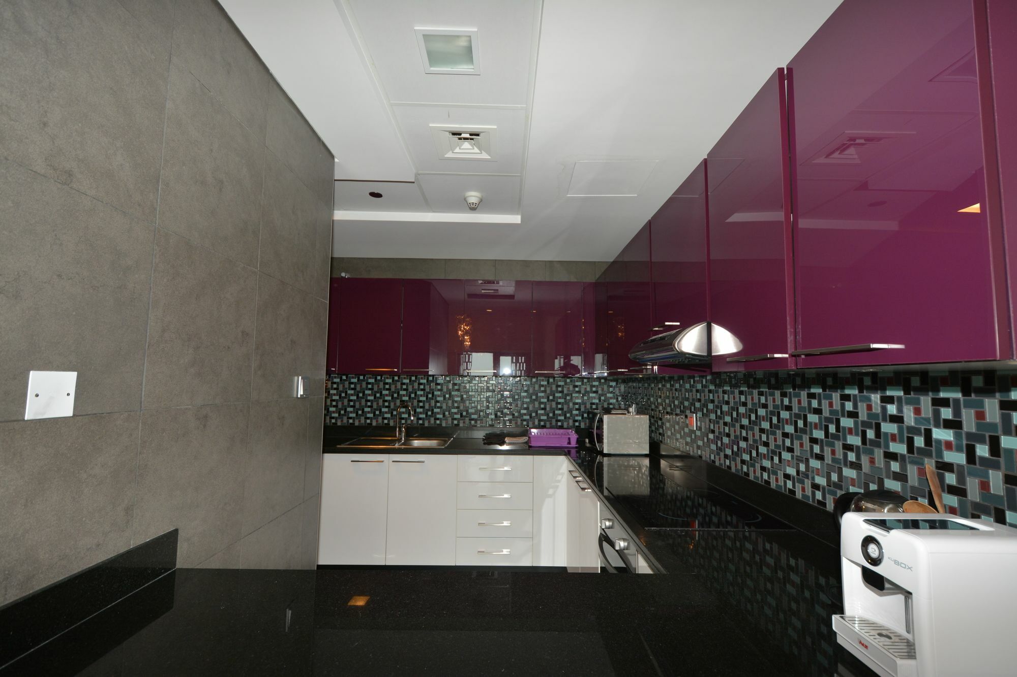 Cayan Tower By Deluxe Homes Apartamento Dubái