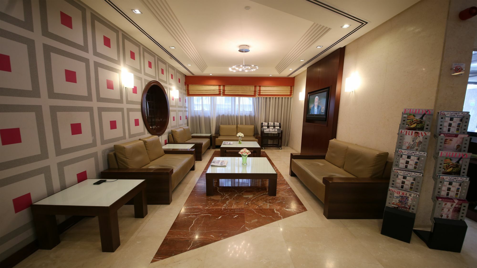 Tulip Apartahotel 3*