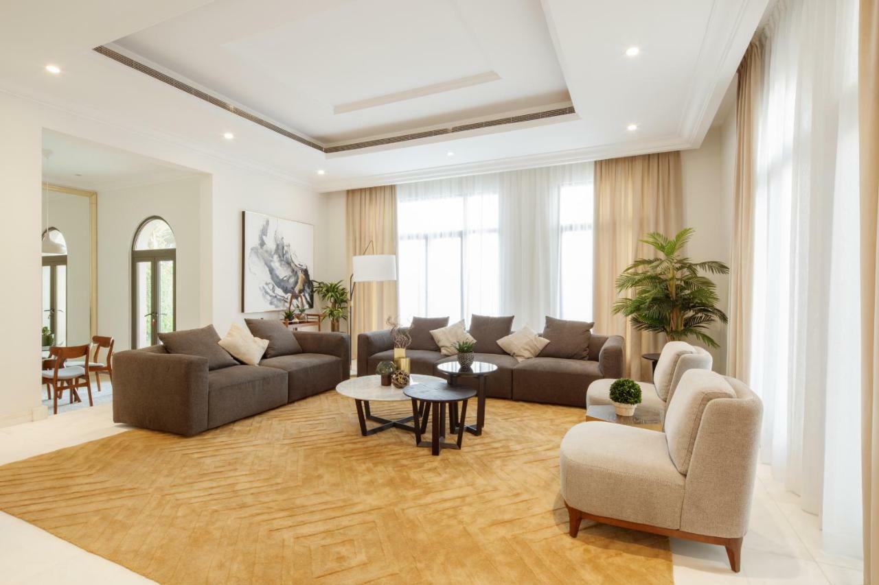 Fantastay With Private Beach - Palm Jumeirah * Dubai