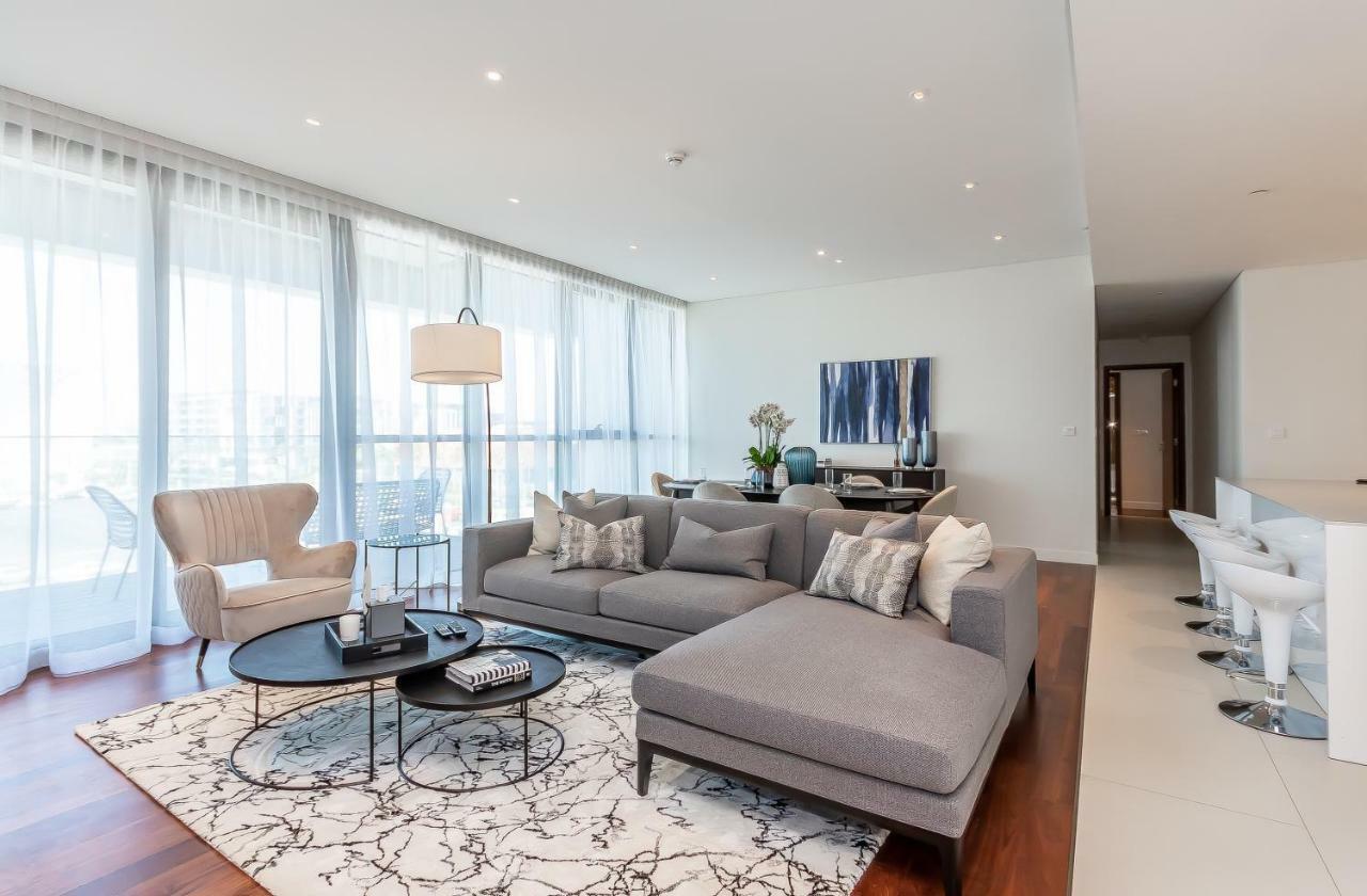 Apartment Dhh - 3 Beds 2nd Floor City Walk Building 10 *