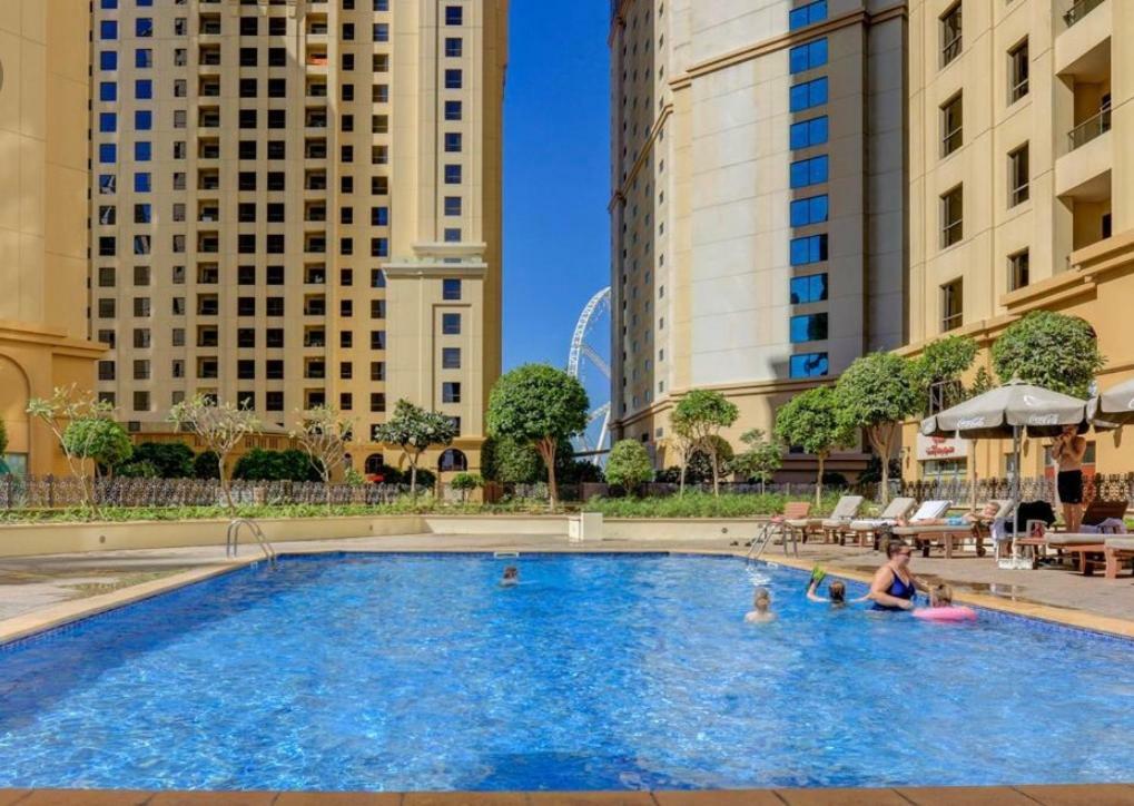 Jumeirah Residents, Sadaf 7 Apartment