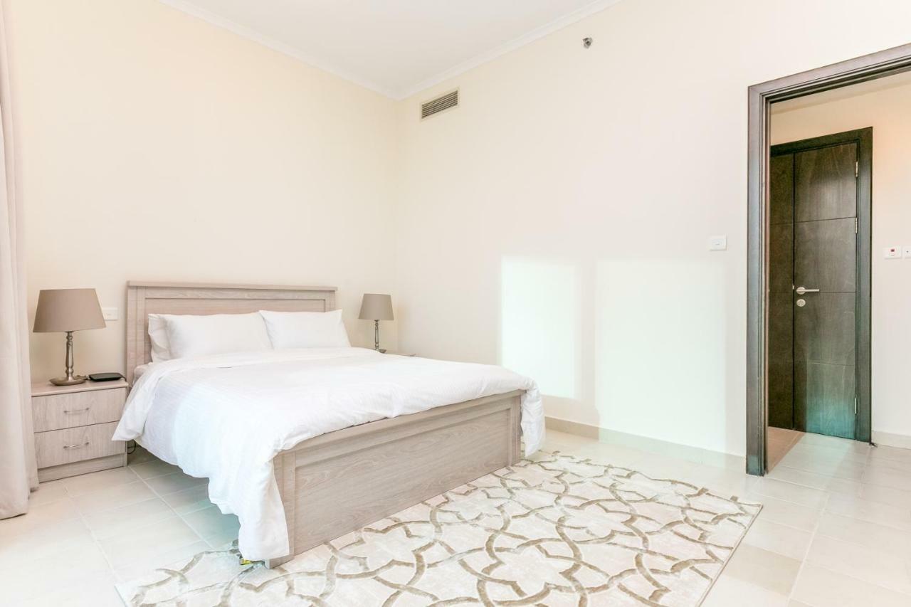 Appartement 2br High Floor Torch Tower Marina