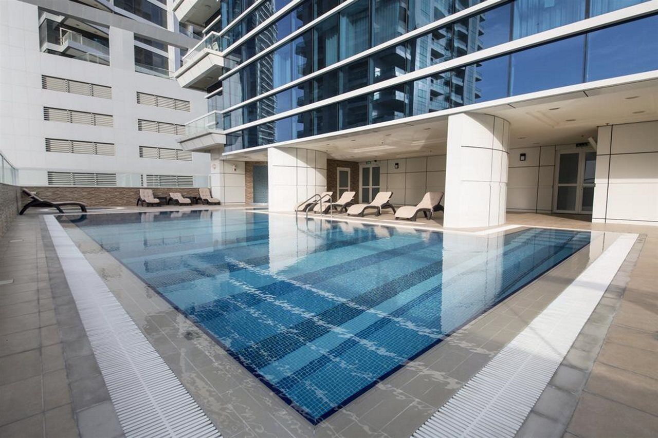 Barcelo Residences Marina