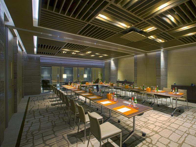 Grayton By Blazon Hotel Dubai