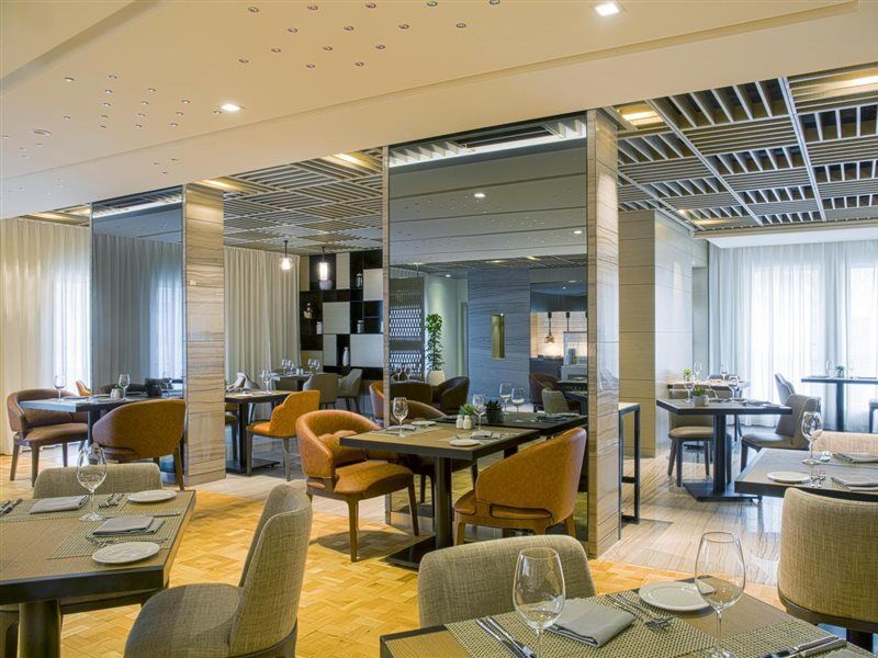 Hotel Grayton By Blazon Dubai
